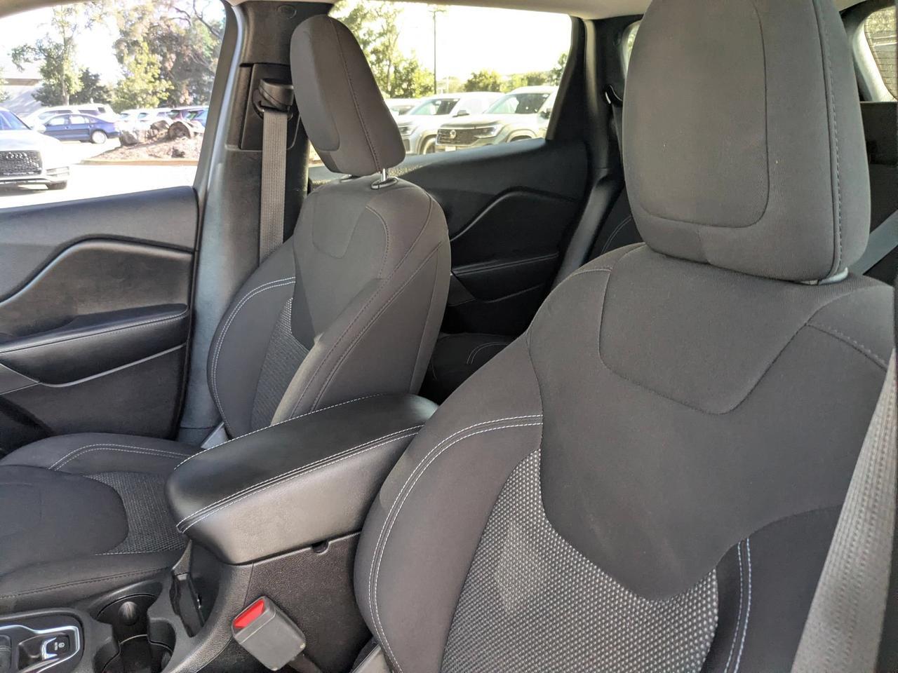 2020 Jeep Cherokee Latitude San Antonio TX