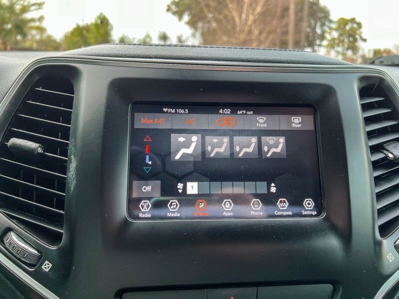 2020 Jeep Cherokee Latitude Wilmington NC