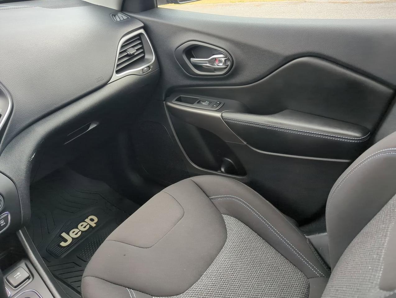 2020 Jeep Cherokee Latitude Winder GA