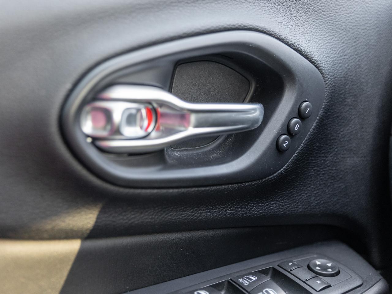 2020 Jeep Cherokee Limited 4WD NAV Cranberry PA