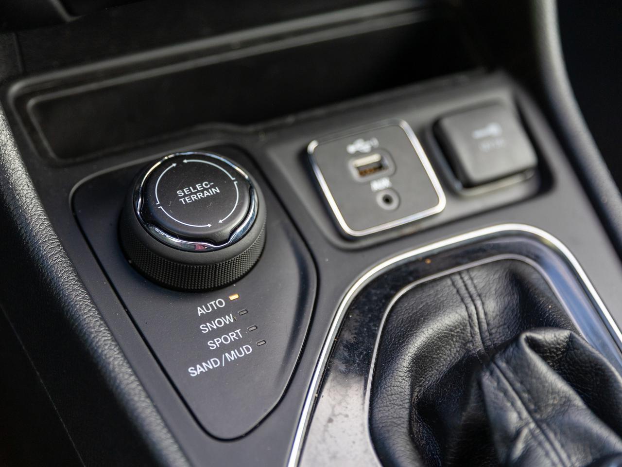 2020 Jeep Cherokee Limited 4WD NAV Cranberry PA