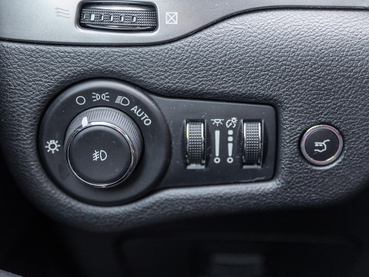 2020 Jeep Cherokee Limited 4WD NAV Cranberry PA