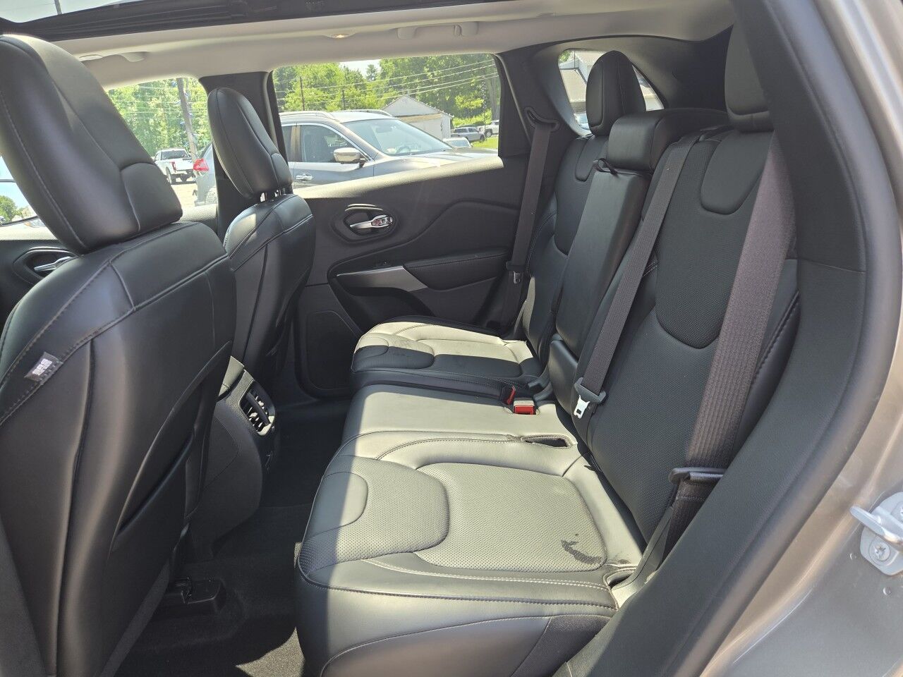 2020 Jeep Cherokee Limited Charlton MA