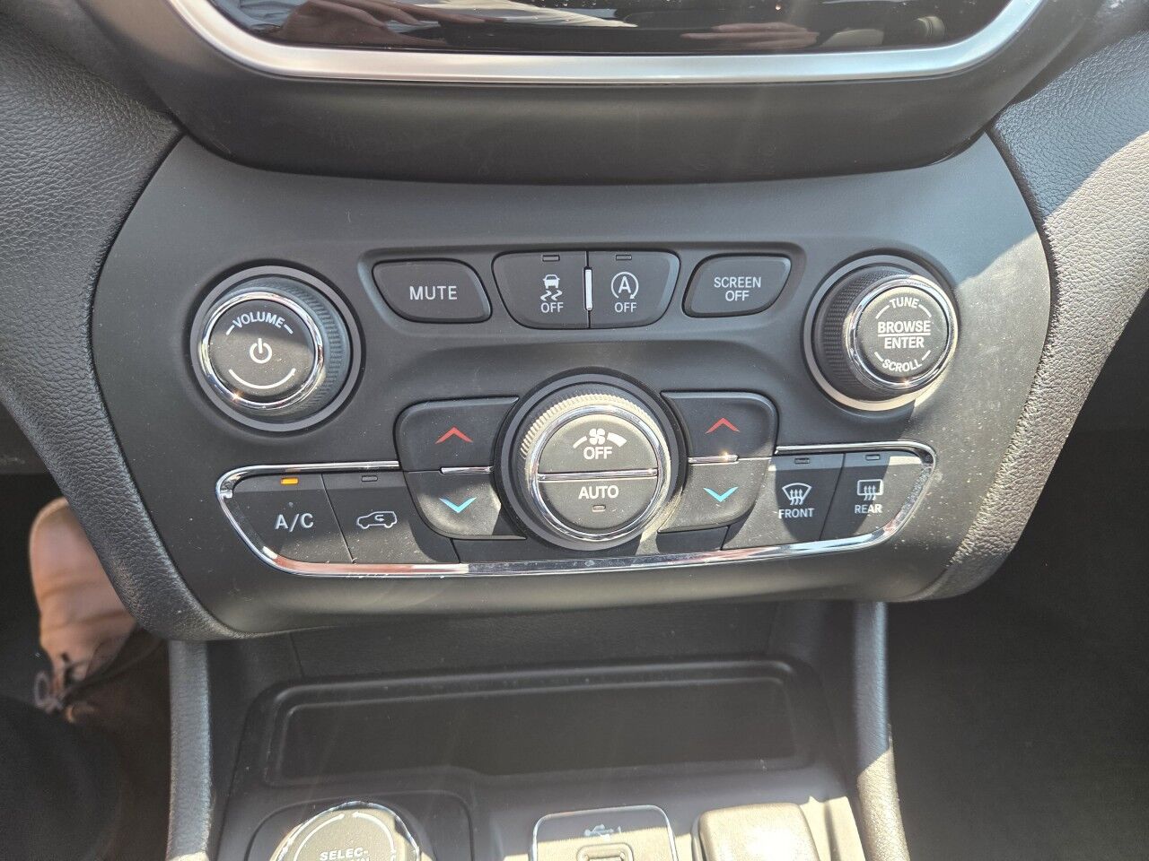2020 Jeep Cherokee Limited Charlton MA