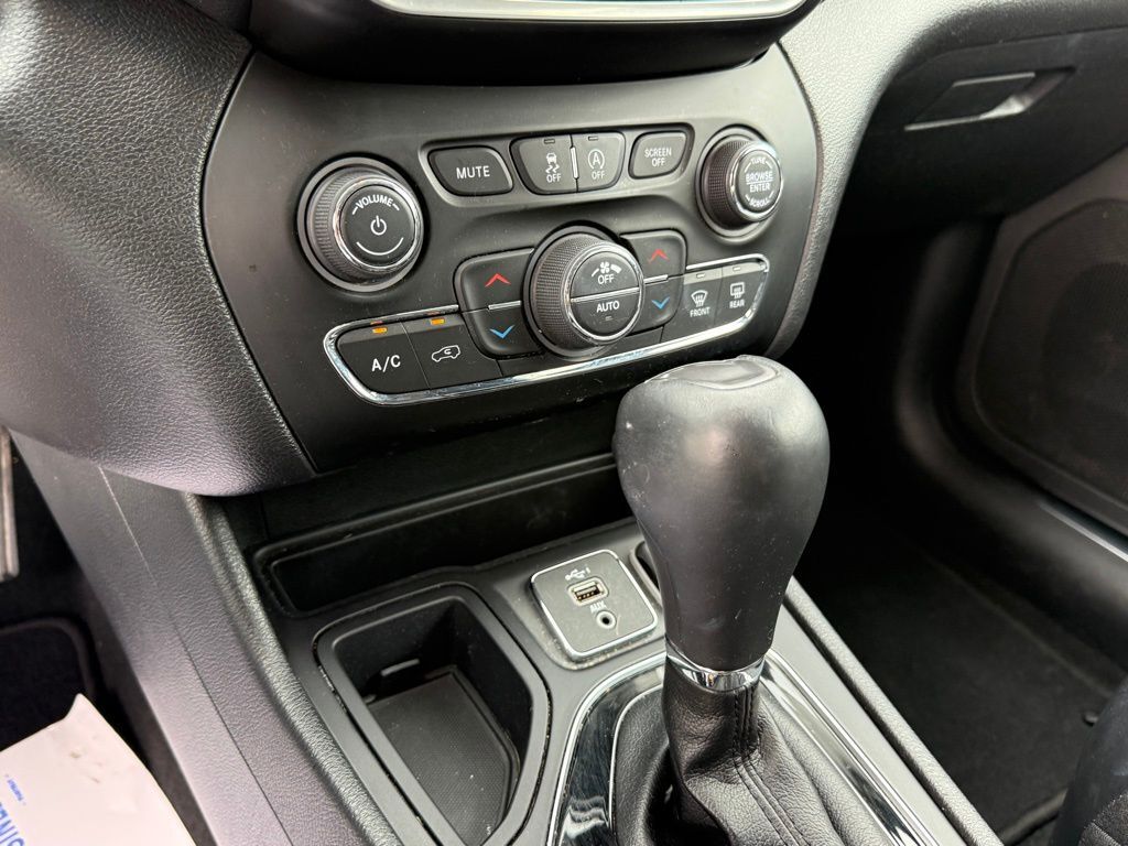 2020 Jeep Cherokee Limited Crestwood KY