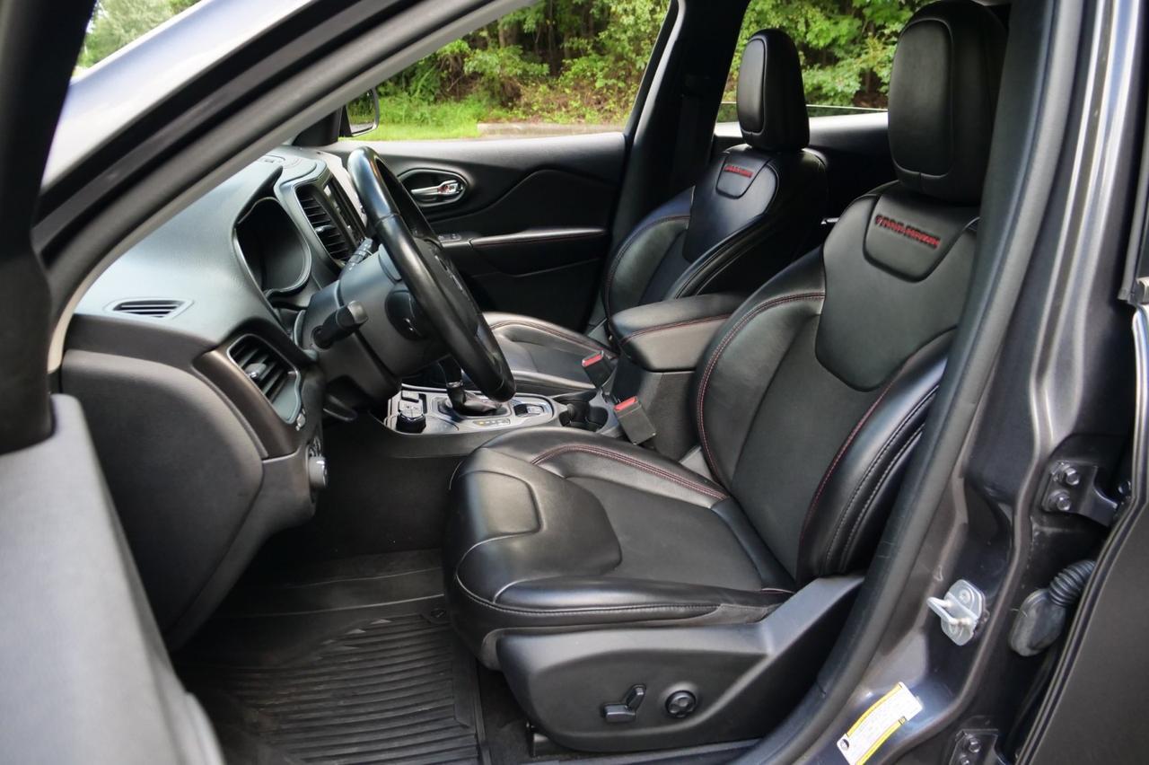 2020 Jeep Cherokee Trailhawk 4X4 / Leather Seats / 3.2L V6! Lincolnton NC