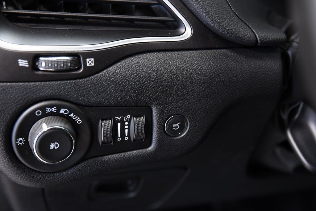 2020 Jeep Cherokee Trailhawk Akron OH