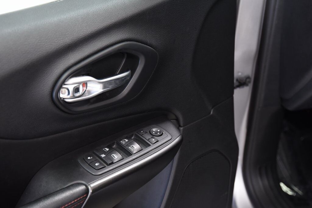 2020 Jeep Cherokee Trailhawk Akron OH
