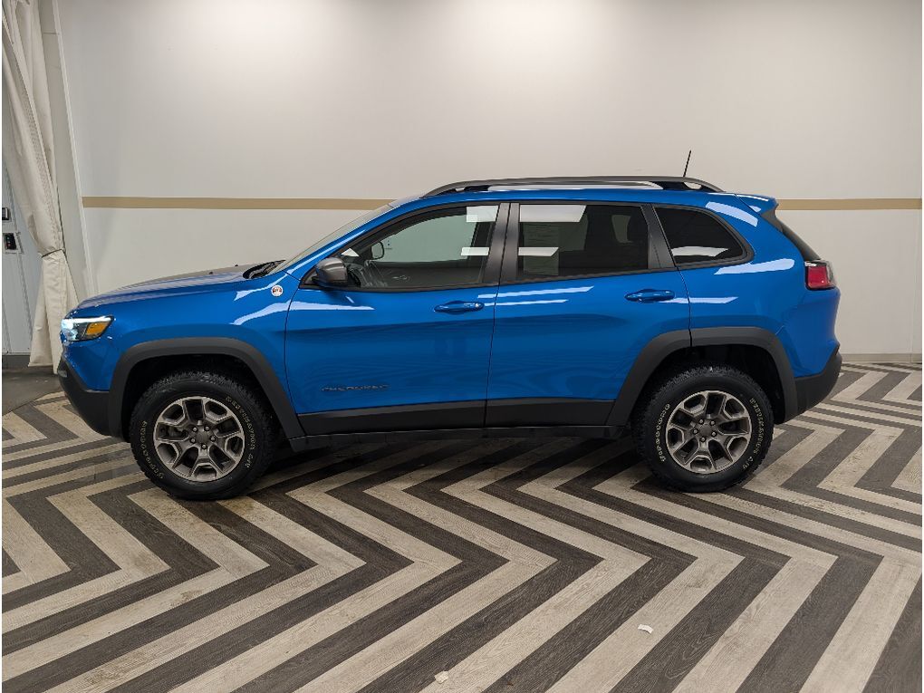 2020 Jeep Cherokee Trailhawk Gasoline