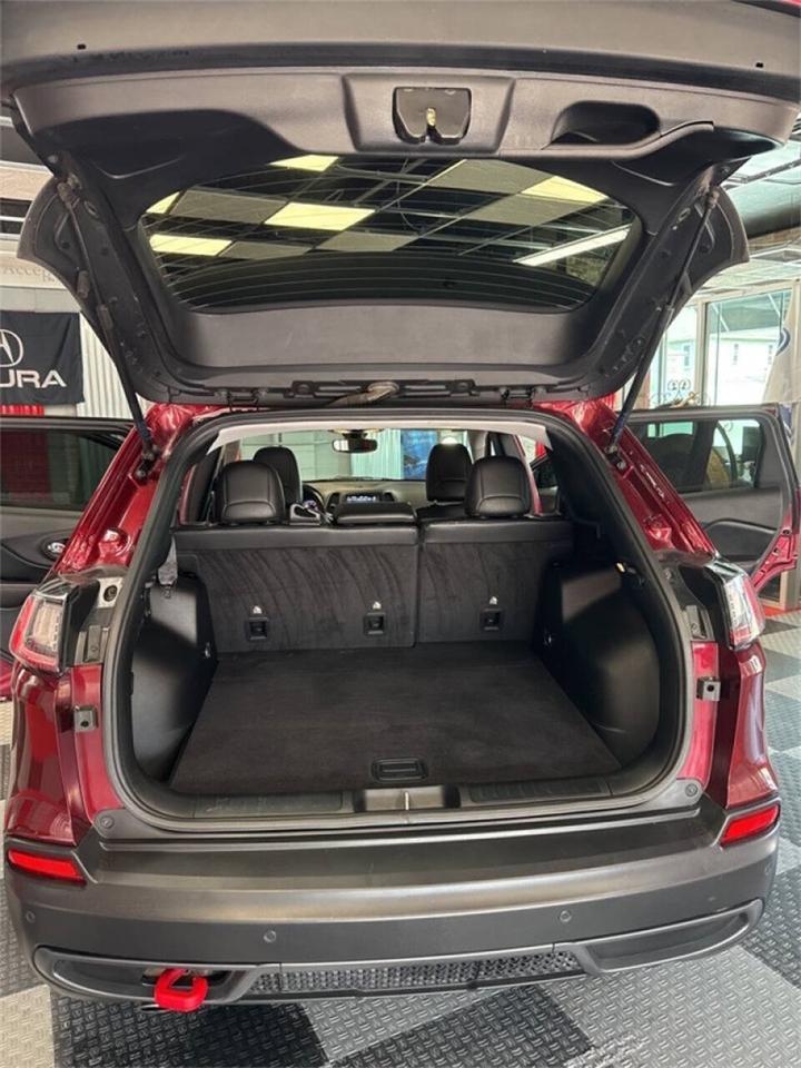 2020 Jeep Cherokee Trailhawk Royal Oak MI