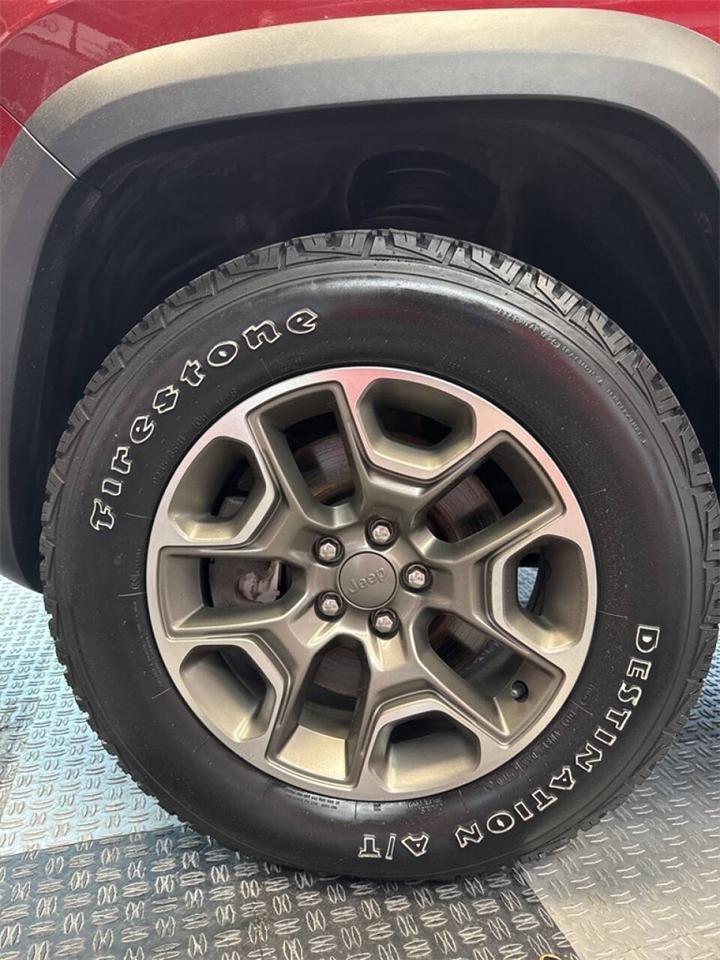 2020 Jeep Cherokee Trailhawk Royal Oak MI