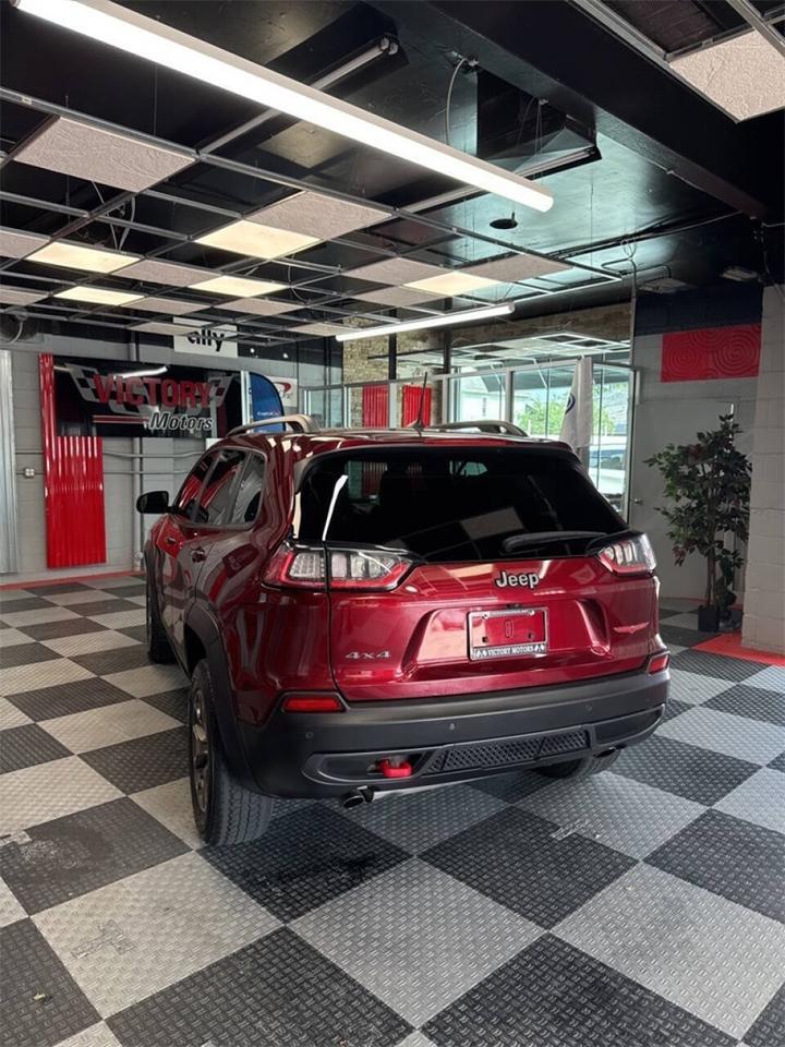 2020 Jeep Cherokee Trailhawk Royal Oak MI