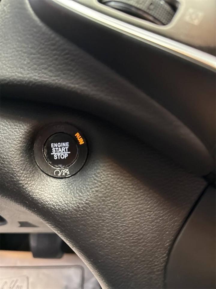 2020 Jeep Cherokee Trailhawk Royal Oak MI