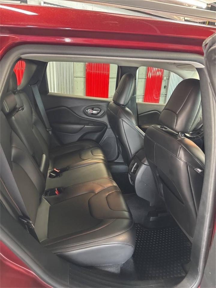 2020 Jeep Cherokee Trailhawk Royal Oak MI