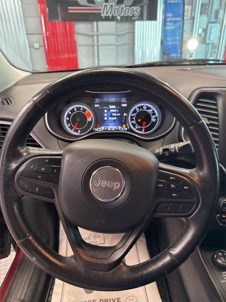 2020 Jeep Cherokee Trailhawk Royal Oak MI