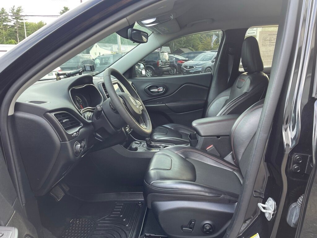 2020 Jeep Cherokee Trailhawk Orange MA