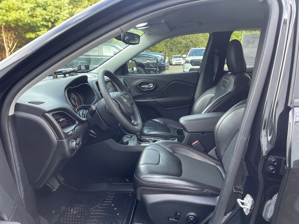 2020 Jeep Cherokee Trailhawk Orange MA