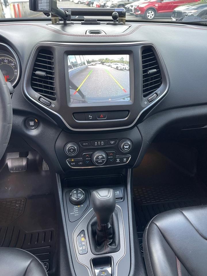 2020 Jeep Cherokee Trailhawk Orange MA