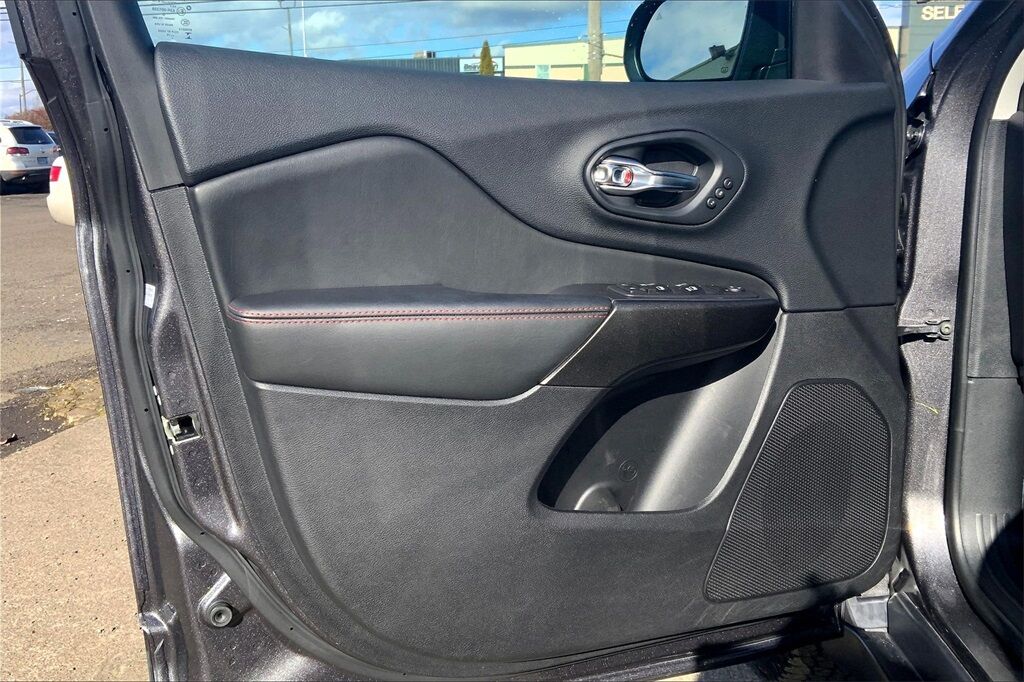 2020 Jeep Cherokee Trailhawk OR