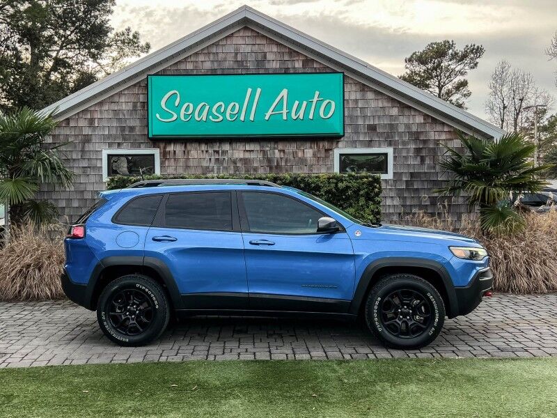 2020 Jeep Cherokee Trailhawk