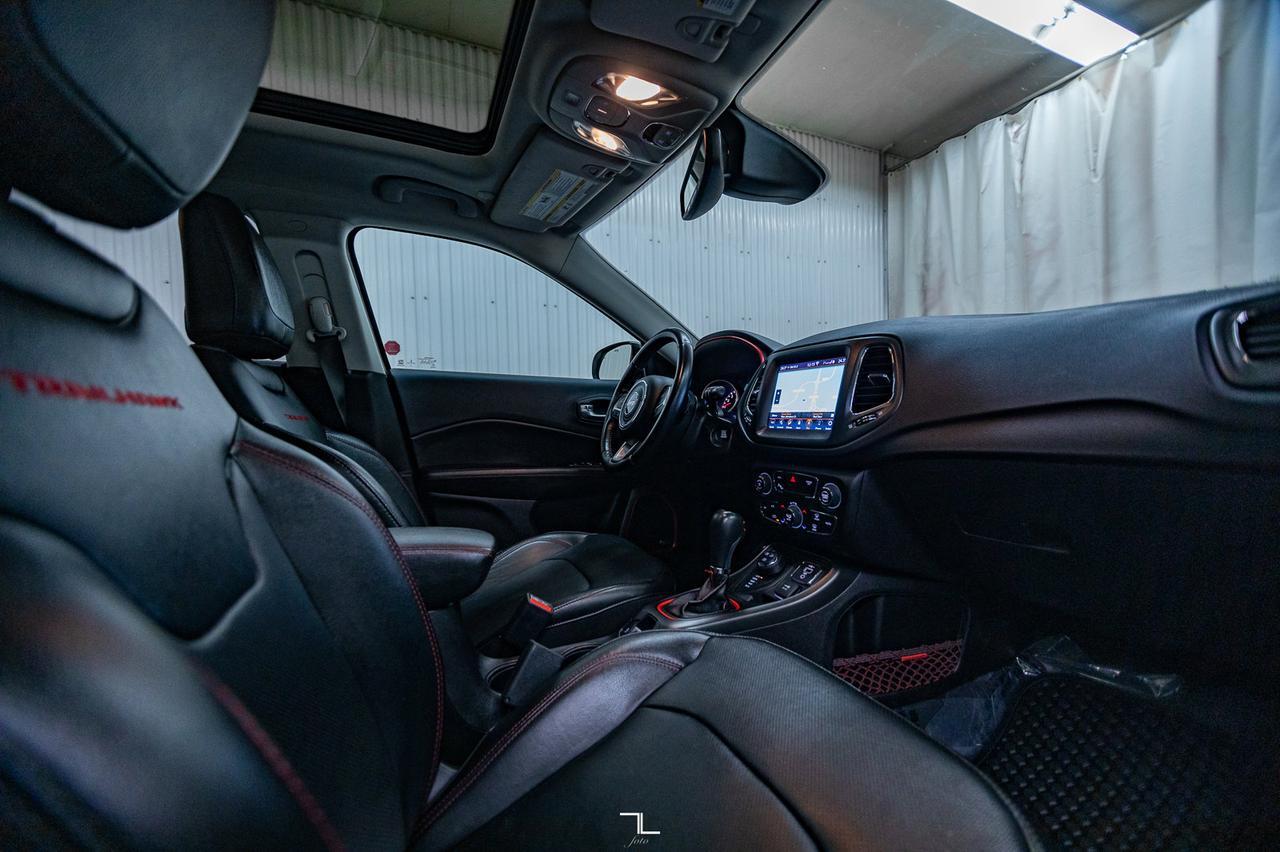 2020 Jeep Compass 4x4 Trailhawk Leather Roof Nav BCam Red Deer AB