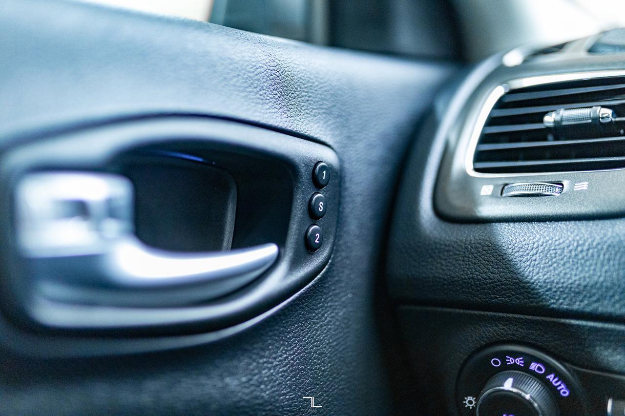 2020 Jeep Compass 4x4 Trailhawk Leather Roof Nav BCam Red Deer AB