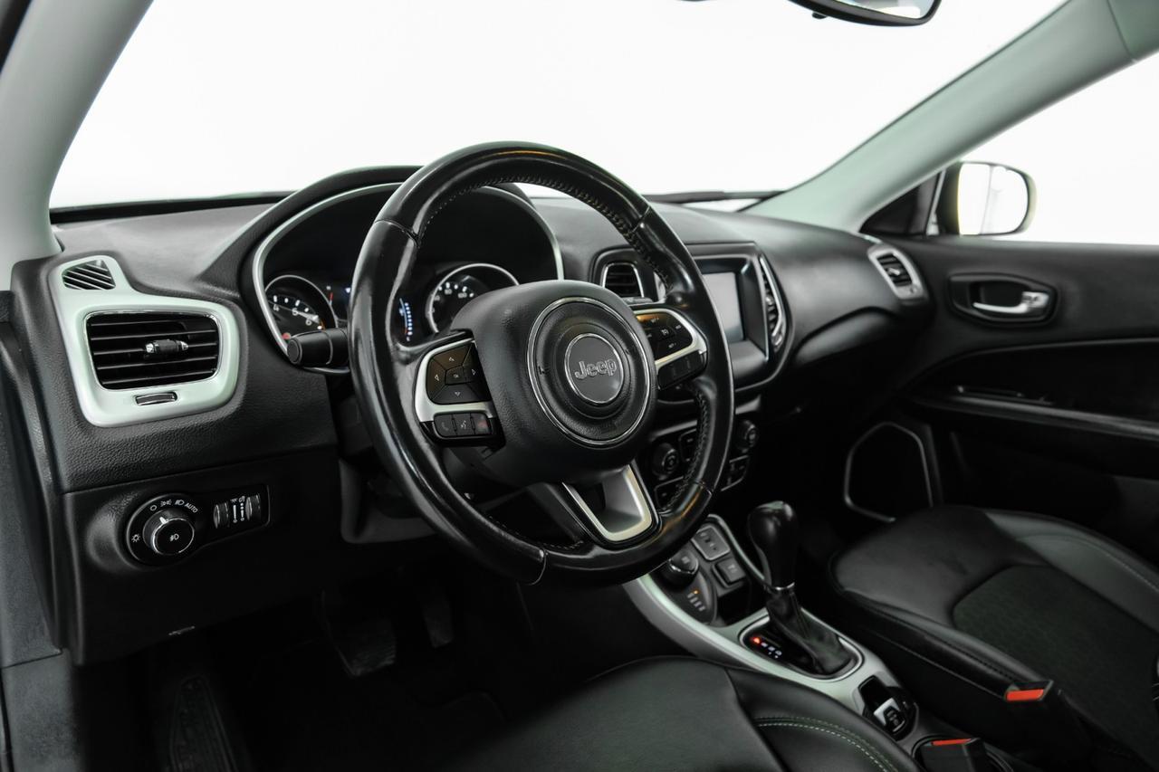 2020 Jeep Compass LATITUDE 4WD AUTOMATIC LEATHER/CLOTH SEATS KEYLESS START CRUISE CONTROL ALLOY WHEELS Carrollton TX