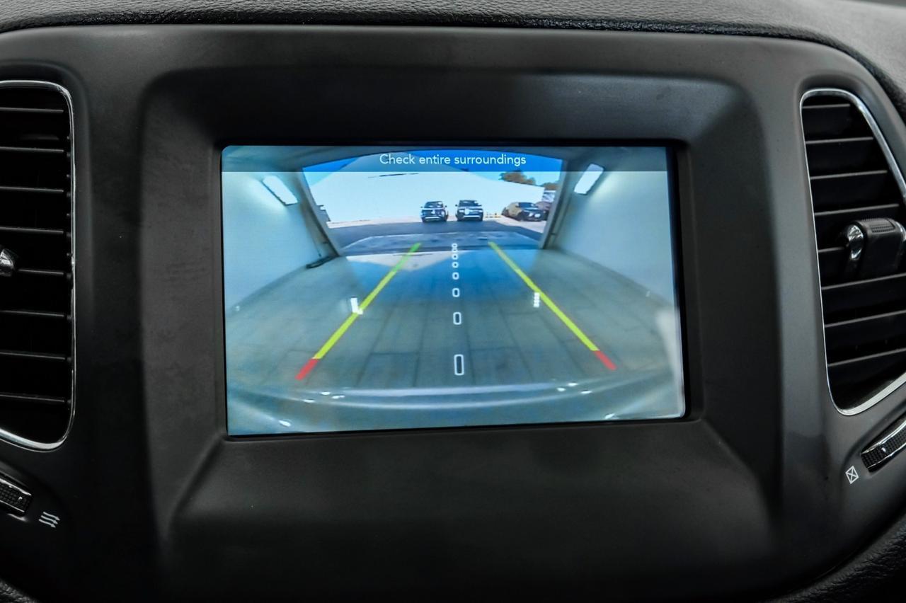 2020 Jeep Compass LATITUDE 4WD AUTOMATIC SUN AND SAFETY PKG BLIND SPOT PANORAMA RE Carrollton TX