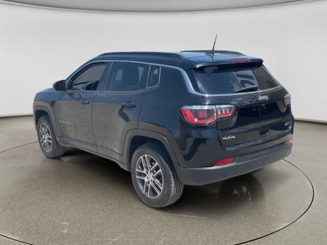 2020 Jeep Compass Latitude w/Sun/Safety Pkg