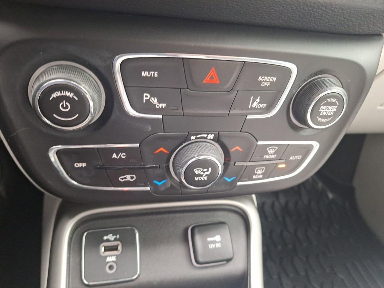 2020 Jeep Compass Latitude w/Sun/Safety Pkg Hurst TX