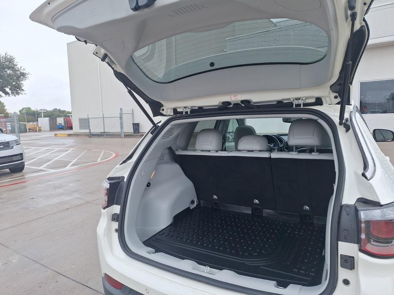 2020 Jeep Compass Latitude w/Sun/Safety Pkg Hurst TX