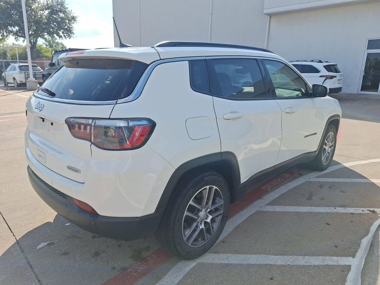 2020 Jeep Compass Latitude w/Sun/Safety Pkg Hurst TX