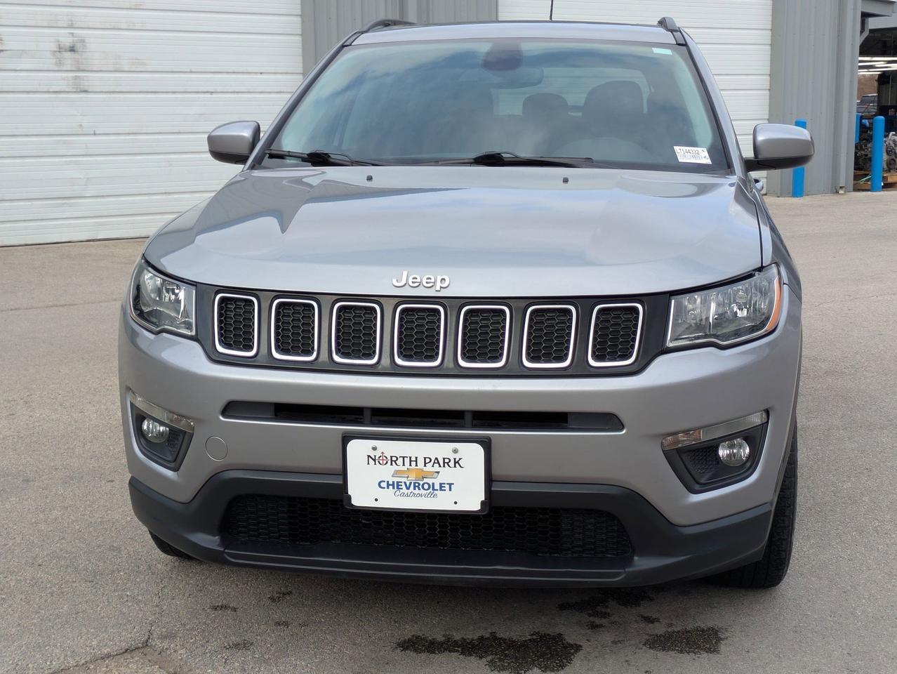 2020 Jeep Compass Latitude w/Sun/Wheel Pkg Castroville TX