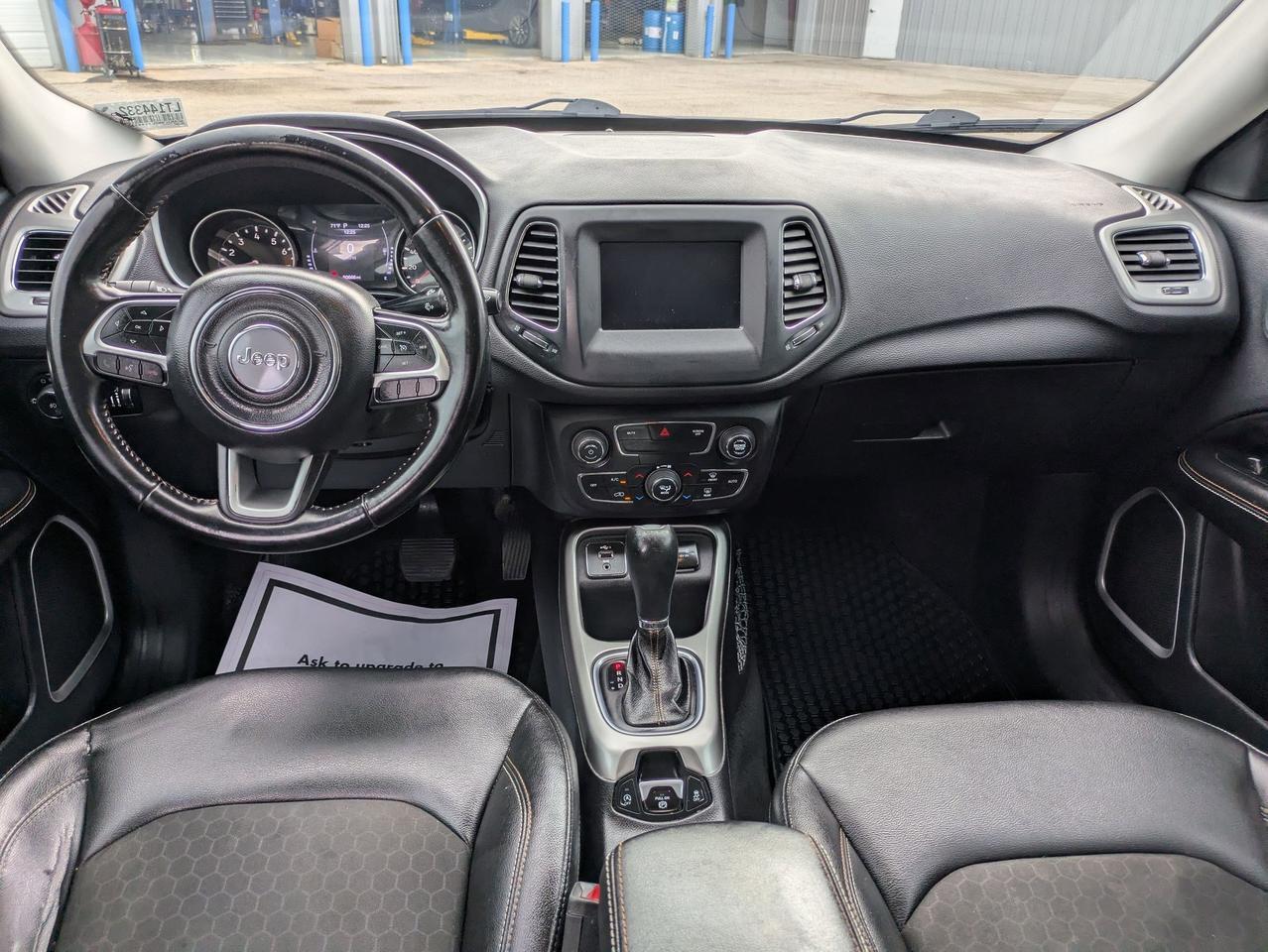 2020 Jeep Compass Latitude w/Sun/Wheel Pkg Castroville TX