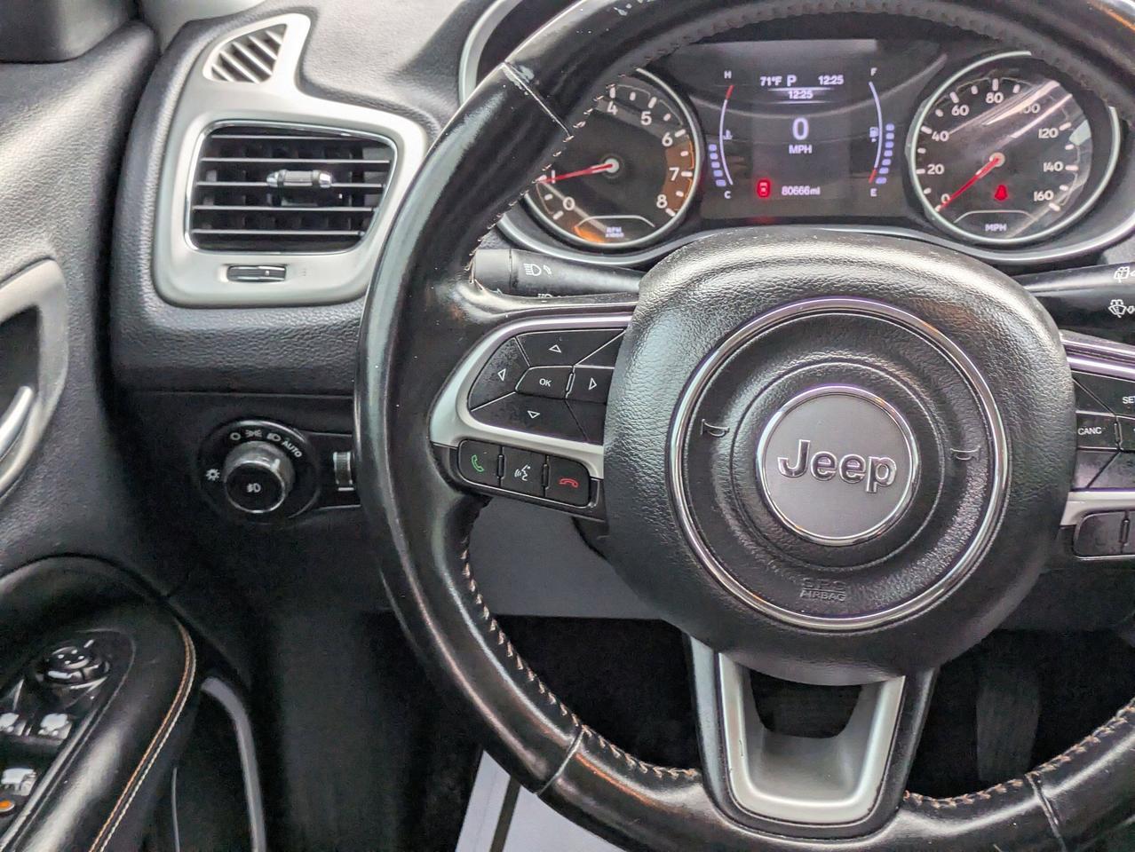 2020 Jeep Compass Latitude w/Sun/Wheel Pkg Castroville TX