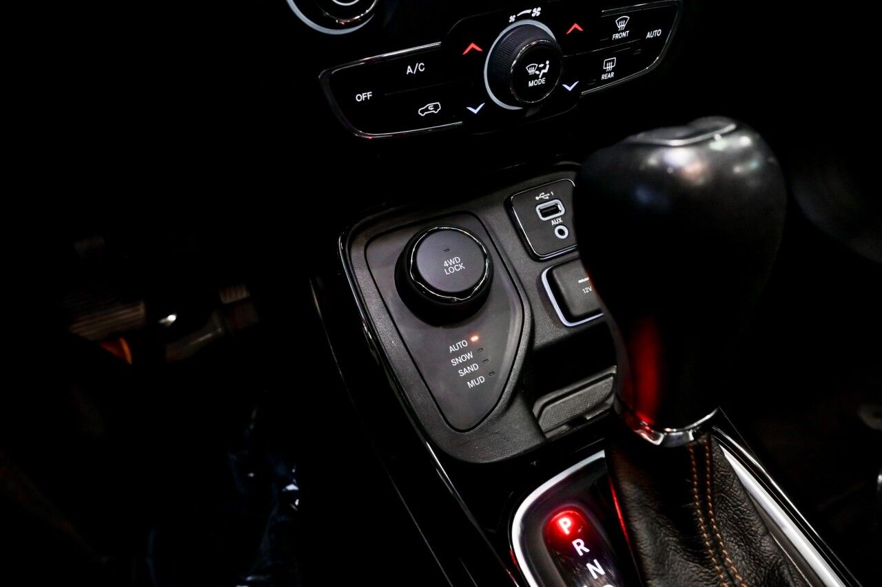 2020 Jeep Compass Limited 4X4, Pano Rood, Navigation, Bluetooth Springfield NJ