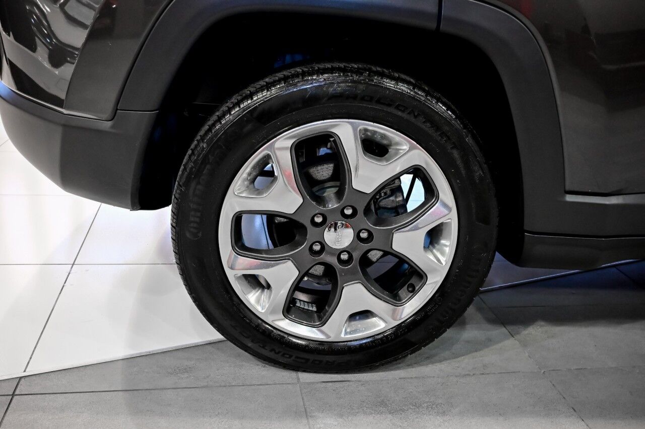 2020 Jeep Compass Limited 4X4, Pano Rood, Navigation, Bluetooth Springfield NJ