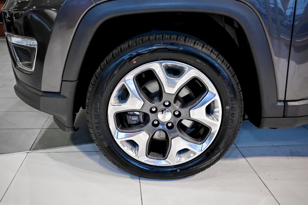 2020 Jeep Compass Limited 4X4, Pano Rood, Navigation, Bluetooth Springfield NJ