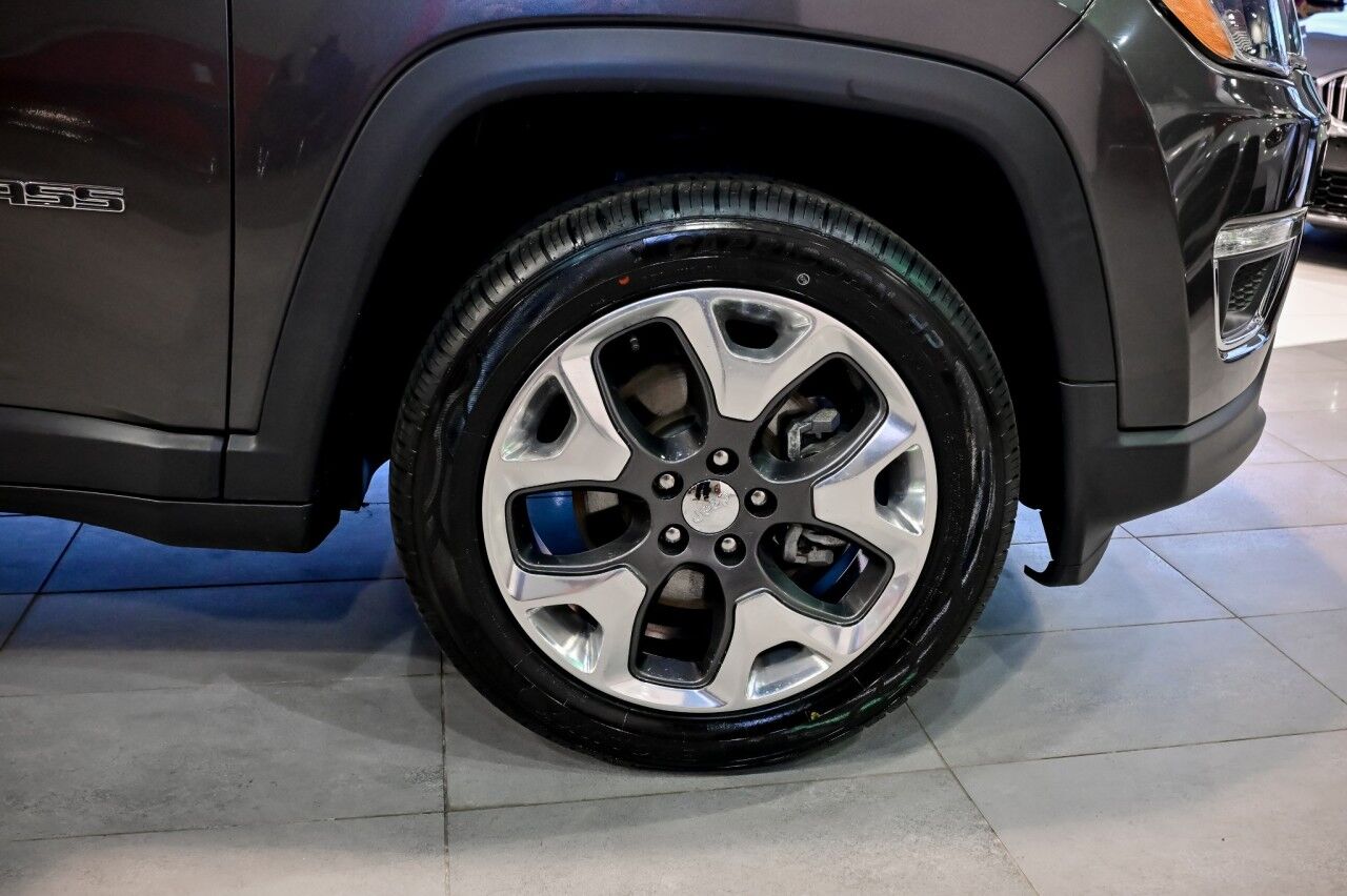 2020 Jeep Compass Limited 4X4, Pano Rood, Navigation, Bluetooth Springfield NJ