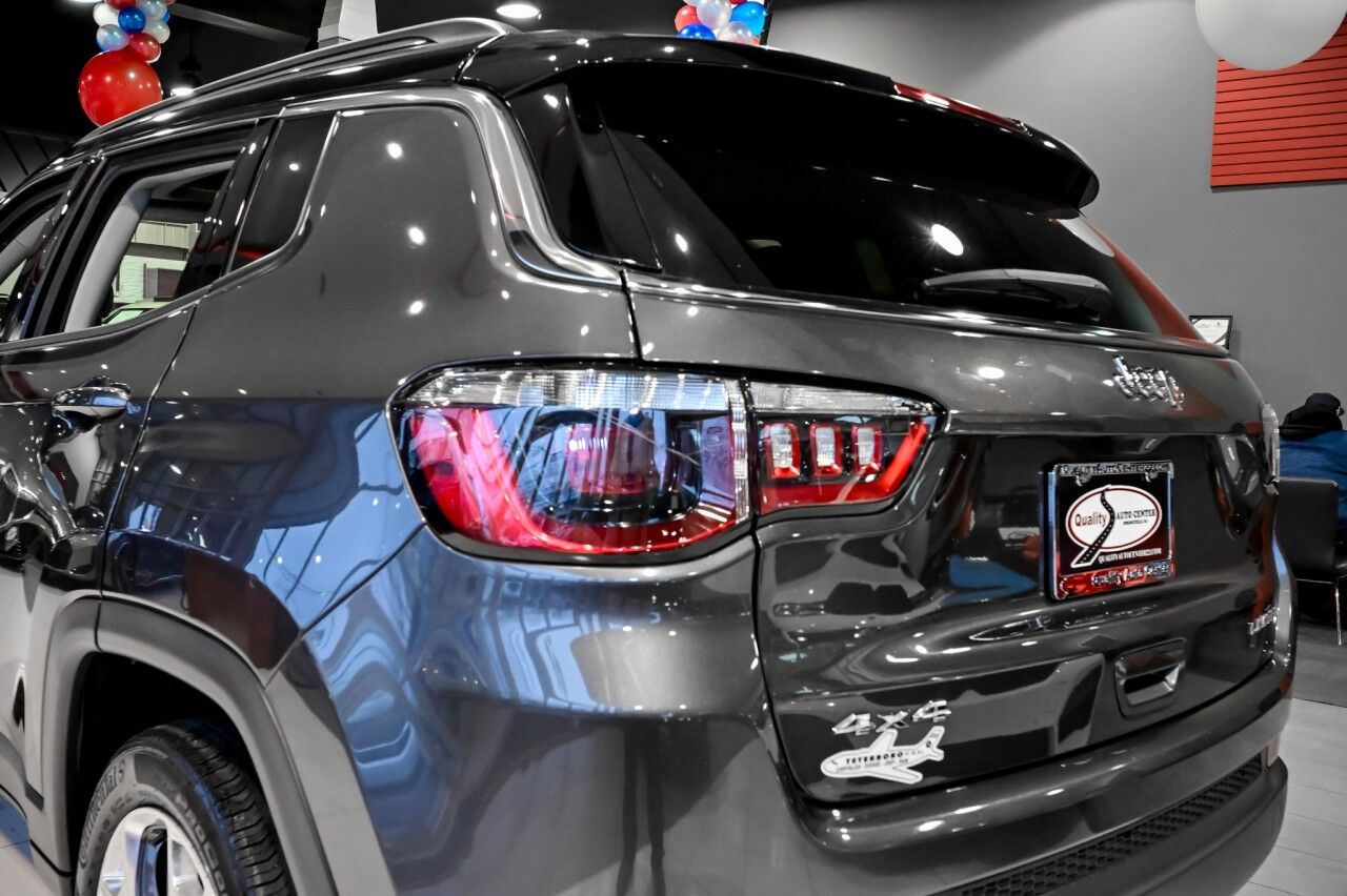 2020 Jeep Compass Limited 4X4, Pano Rood, Navigation, Bluetooth Springfield NJ