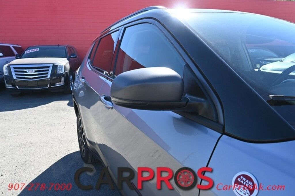 2020 Jeep Compass Trailhawk - 4X4 - Off Road Suspension - Premium Cloth / Leather Bucket Seats - Bluetooth - Apple & Google Play & Android Auto - Air Conditioning - Power Windows & Door Locks - Aluminum Wheels - Fog Lights Anchorage AK