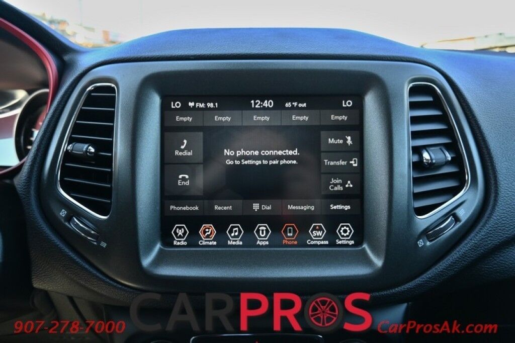 2020 Jeep Compass Trailhawk - 4X4 - Off Road Suspension - Premium Cloth / Leather Bucket Seats - Bluetooth - Apple & Google Play & Android Auto - Air Conditioning - Power Windows & Door Locks - Aluminum Wheels - Fog Lights Anchorage AK