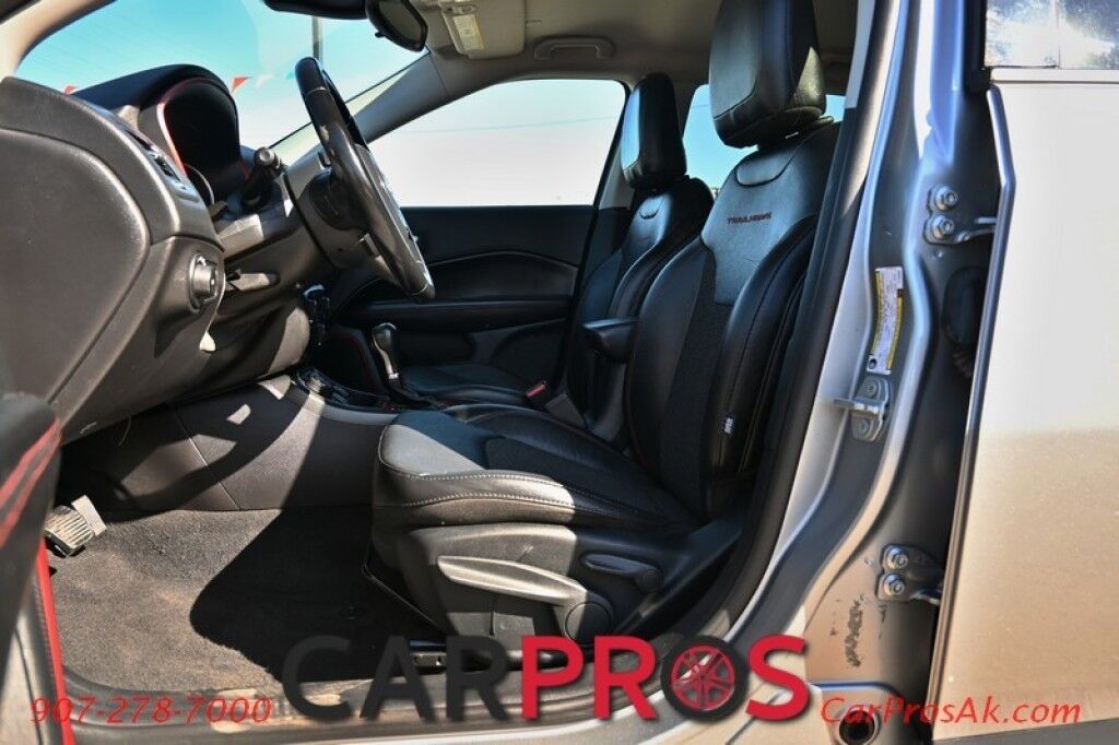 2020 Jeep Compass Trailhawk - 4X4 - Off Road Suspension - Premium Cloth / Leather Bucket Seats - Bluetooth - Apple & Google Play & Android Auto - Air Conditioning - Power Windows & Door Locks - Aluminum Wheels - Fog Lights Anchorage AK