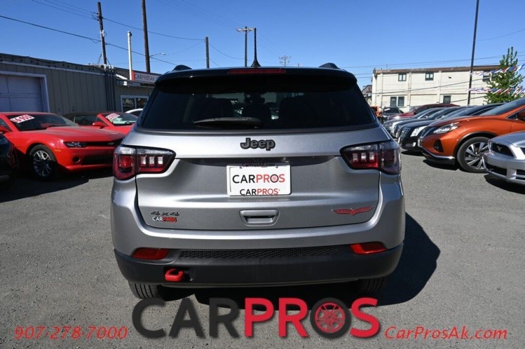2020 Jeep Compass Trailhawk - 4X4 - Off Road Suspension - Premium Cloth / Leather Bucket Seats - Bluetooth - Apple & Google Play & Android Auto - Air Conditioning - Power Windows & Door Locks - Aluminum Wheels - Fog Lights Anchorage AK