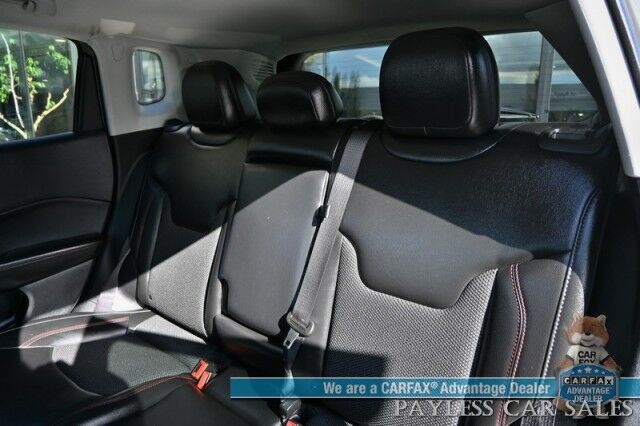 2020 Jeep Compass Trailhawk / 4X4 / Automatic / Premium Leather Trimmed Seats / Cruise Control / Apple CarPlay & Android Auto / Power Windows, Locks & Mirrors / Keyless Entry & Start / Back Up Cam / 30 MPG Anchorage AK