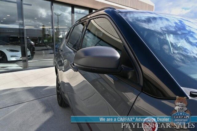 2020 Jeep Compass Trailhawk / 4X4 / Automatic / Premium Leather Trimmed Seats / Cruise Control / Apple CarPlay & Android Auto / Power Windows, Locks & Mirrors / Keyless Entry & Start / Back Up Cam / 30 MPG Anchorage AK