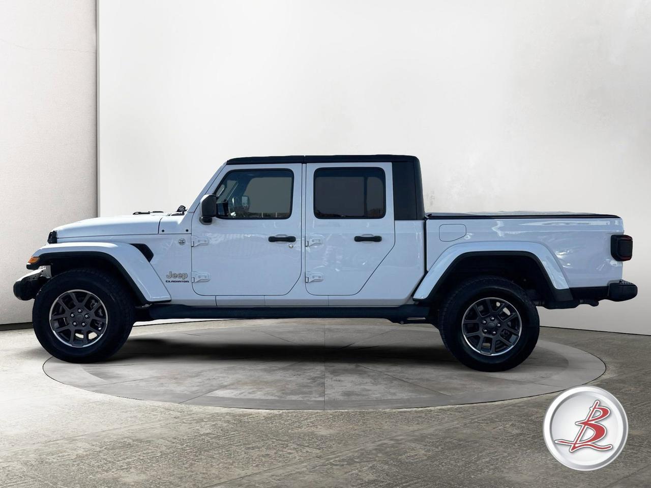 2020 Jeep Gladiator Overland photo 4