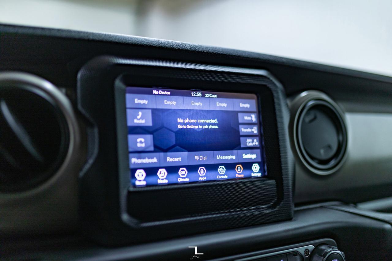 2020 Jeep Gladiator 4x4 Sport S BCam Red Deer AB