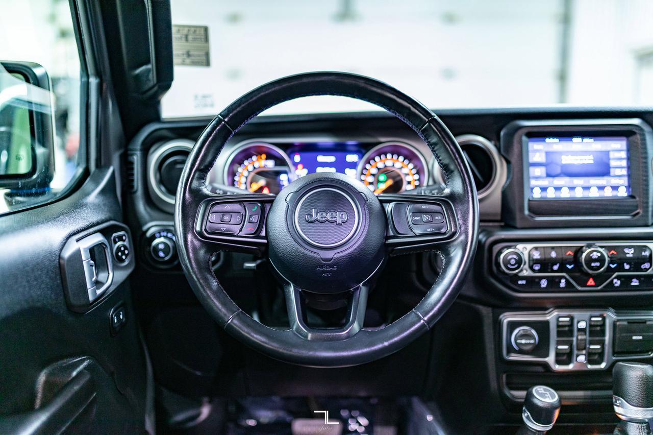 2020 Jeep Gladiator 4x4 Sport S BCam Red Deer AB