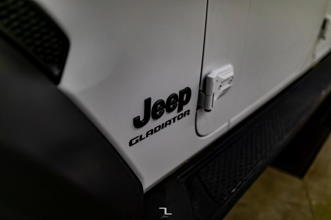 2020 Jeep Gladiator 4x4 Sport S BCam Red Deer AB